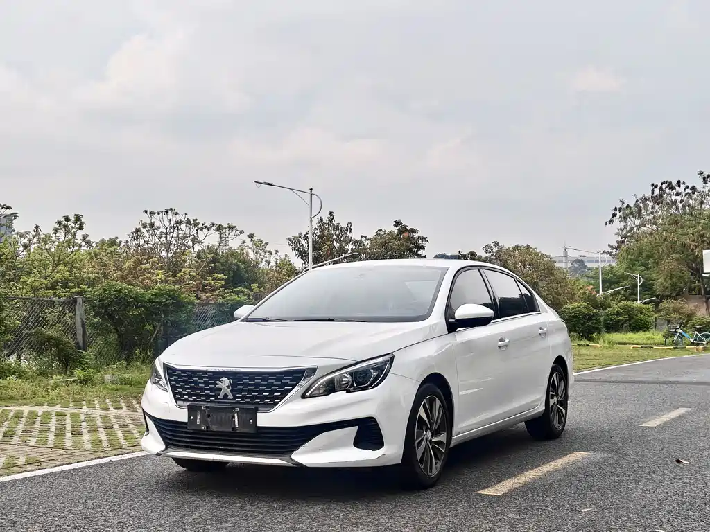 Peugeot 408 2019