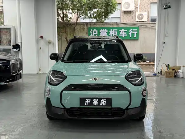 MINI Aceman 2024