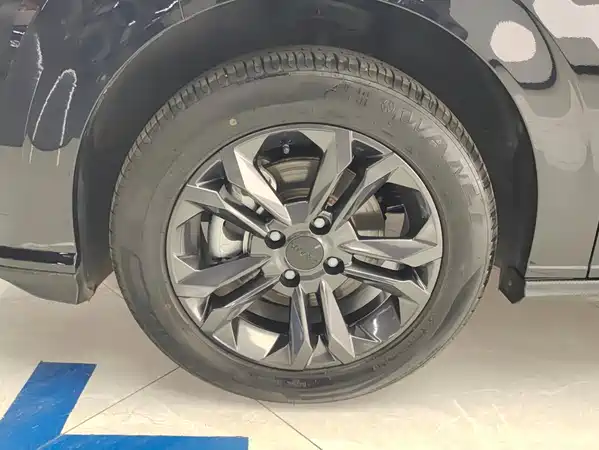 Dongfeng Yixuan 2025