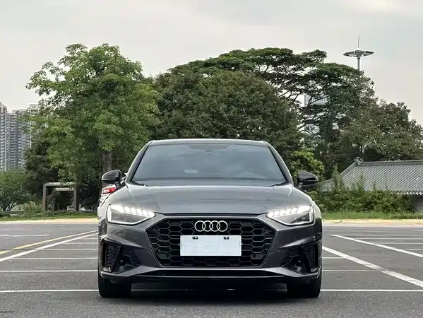 Audi A4L 2023