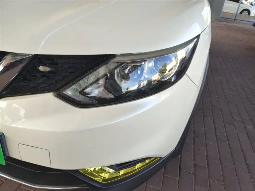 Nissan Qashqai 2018 — фото 24