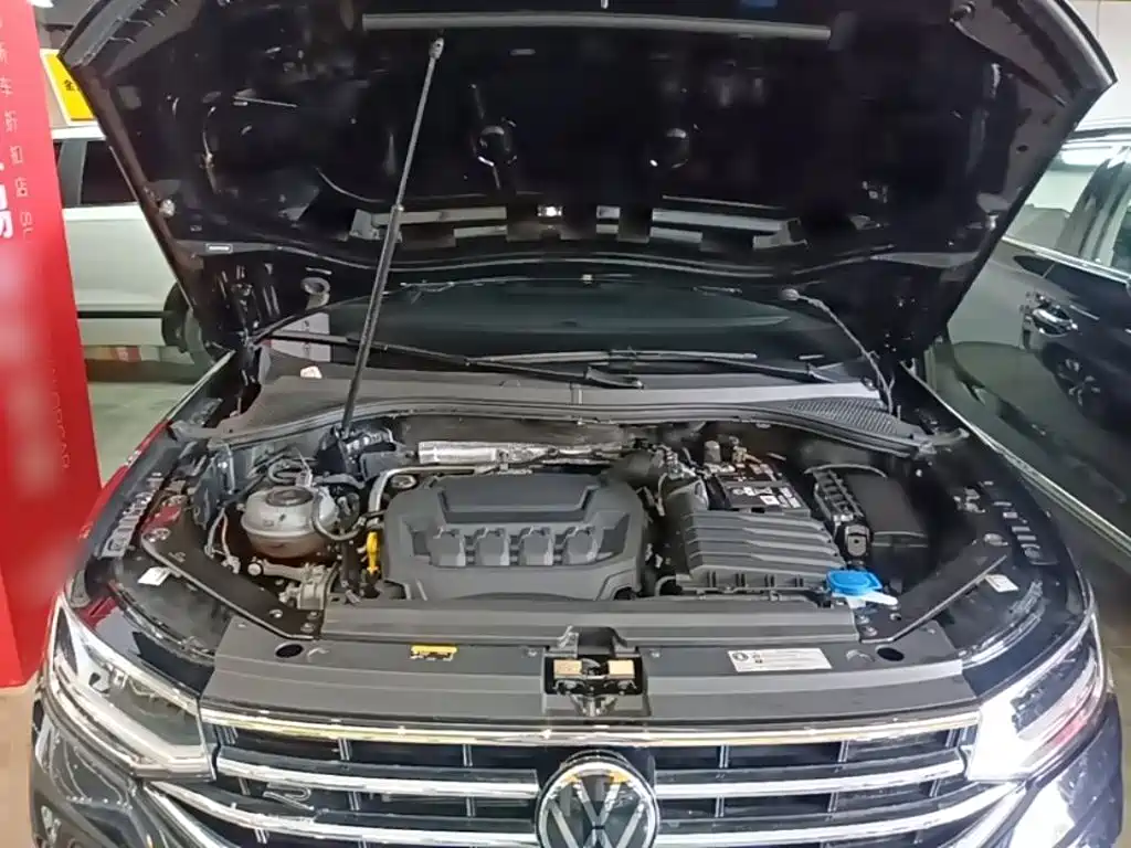 Volkswagen Tiguan L 2025 — фото 20