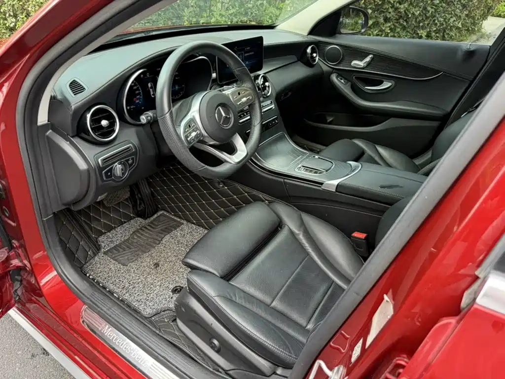 Mercedes-Benz C-Class 2021 — фото 16