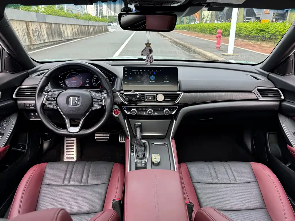 Honda Inspire 2021 — фото 15
