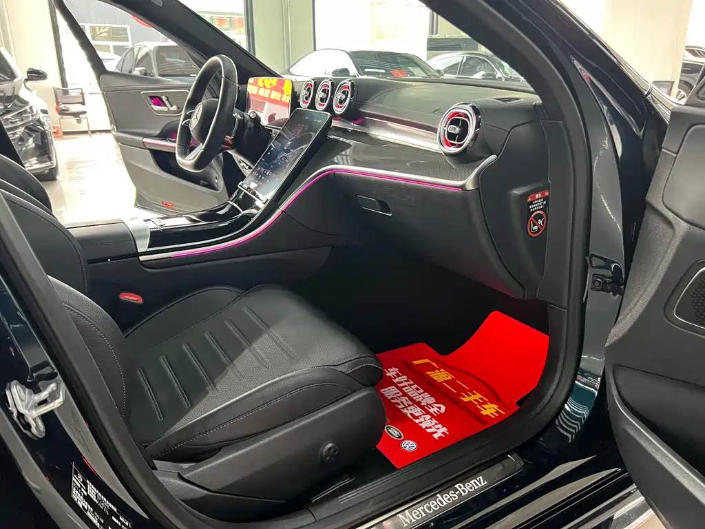 Mercedes-Benz C-Class 2022 — фото 9