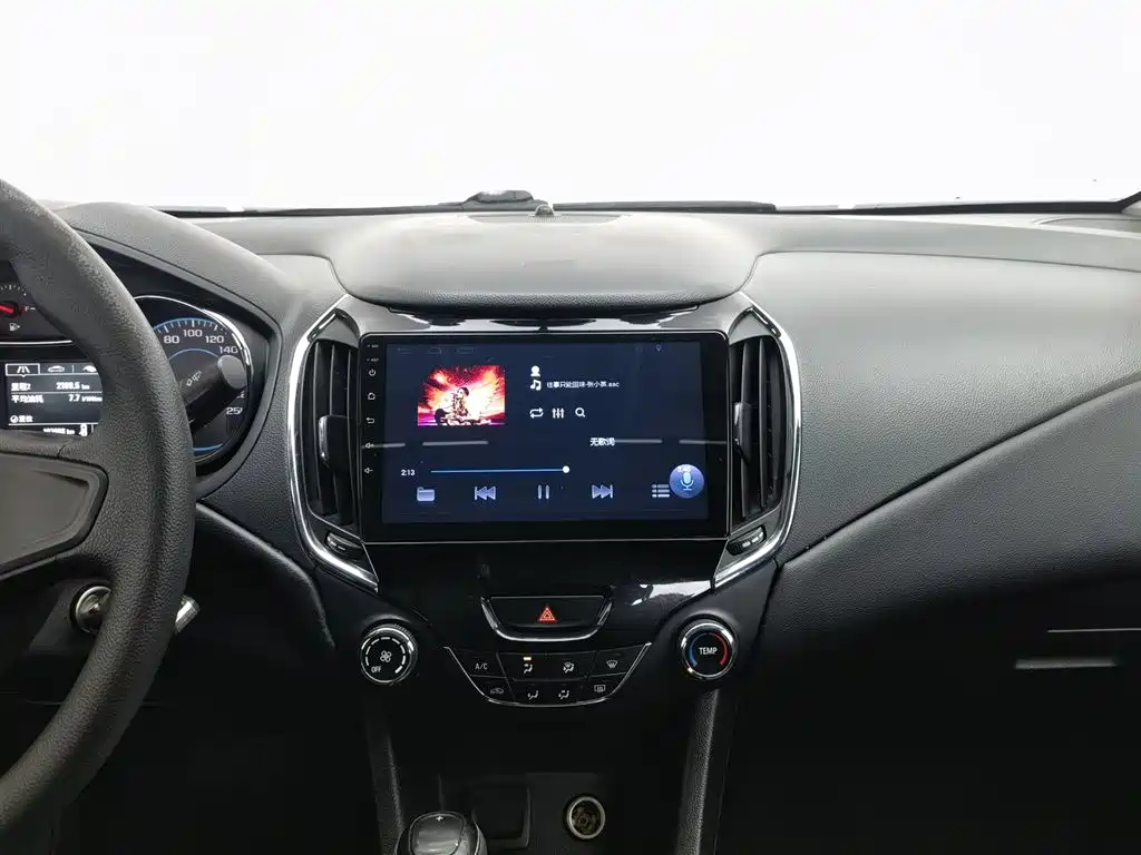 Chevrolet Cruze 2016 — фото 12