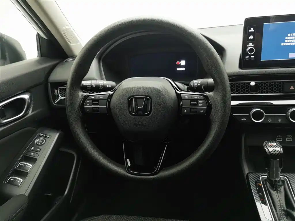 Honda Civic 2023 — фото 11