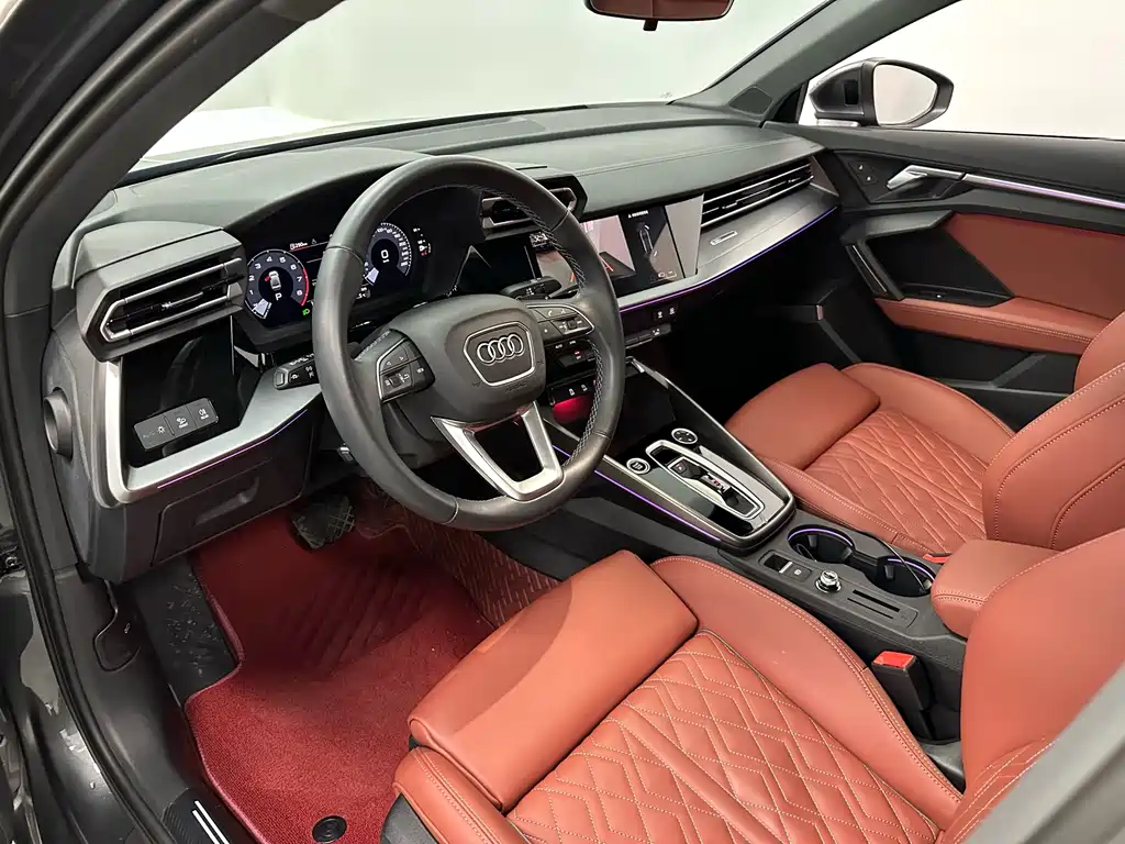 Audi A3 2025 — фото 11