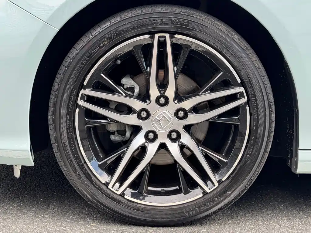 Honda Inspire 2021 — фото 23