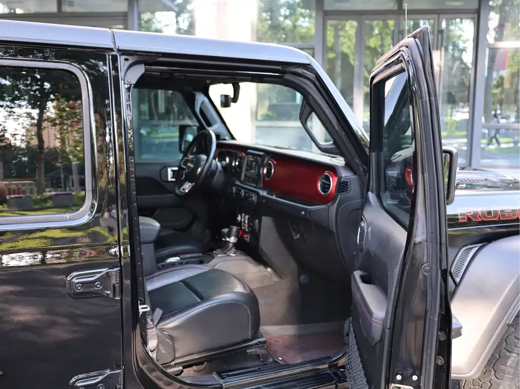 Jeep Wrangler 2022 — фото 20