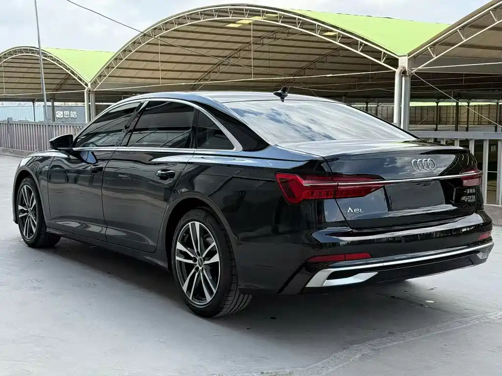 Audi A6L 2024 — фото 4