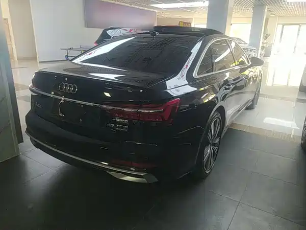 Audi A6L 2023