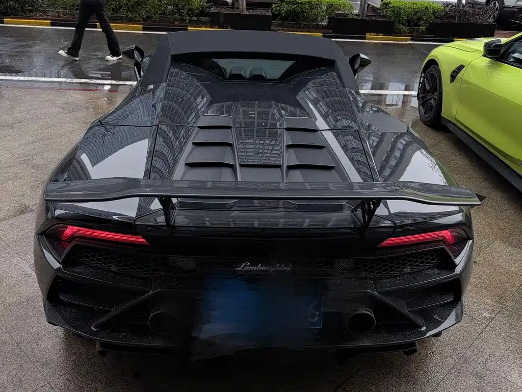 Lamborghini Huracan 2021 — фото 4