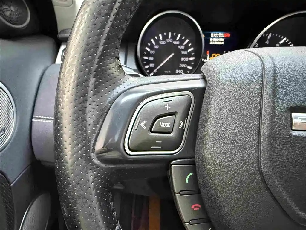 Land Rover Range Rover Evoque 2013 — фото 11