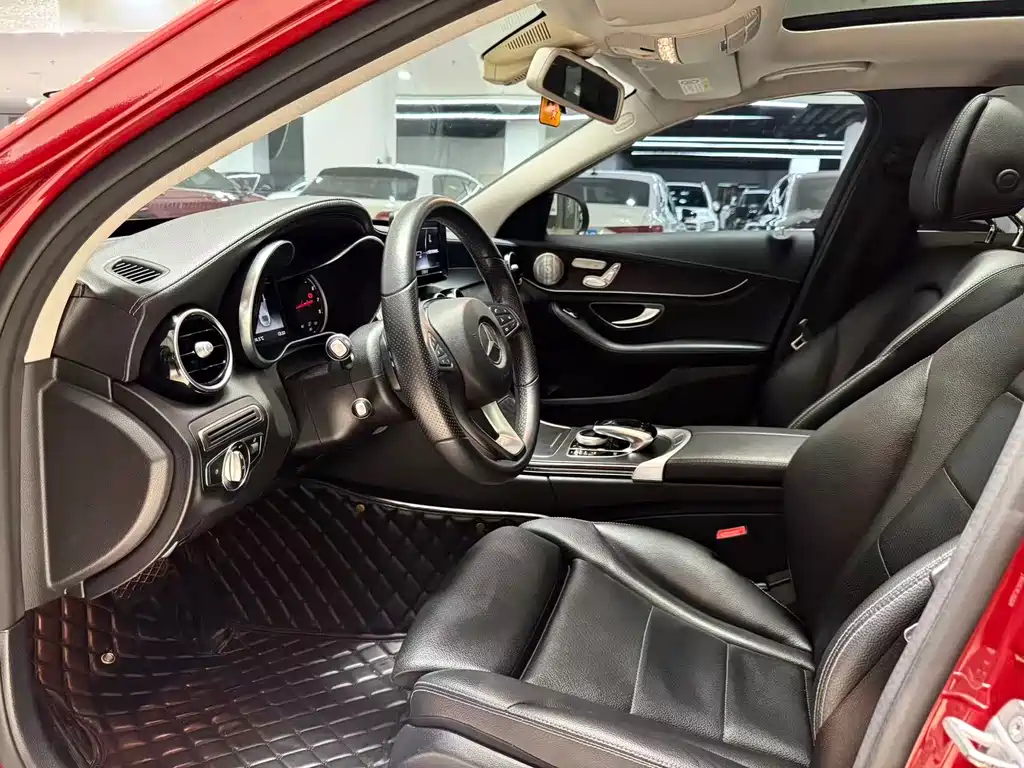 Mercedes-Benz C-Class 2018 — фото 4