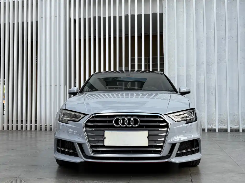Audi A3 2020 — фото 2
