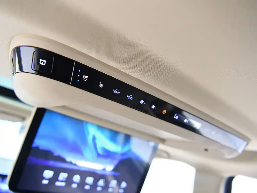 Buick GL8 Hybrid 2025 — фото 17