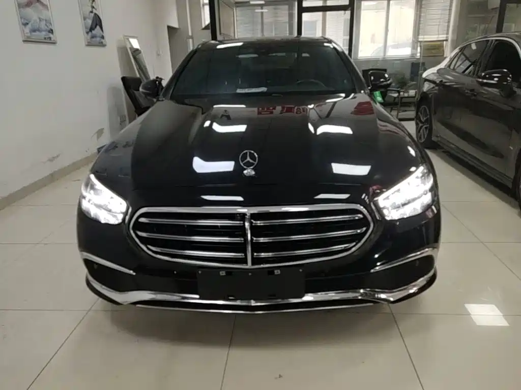 Mercedes-Benz E-Class 2021