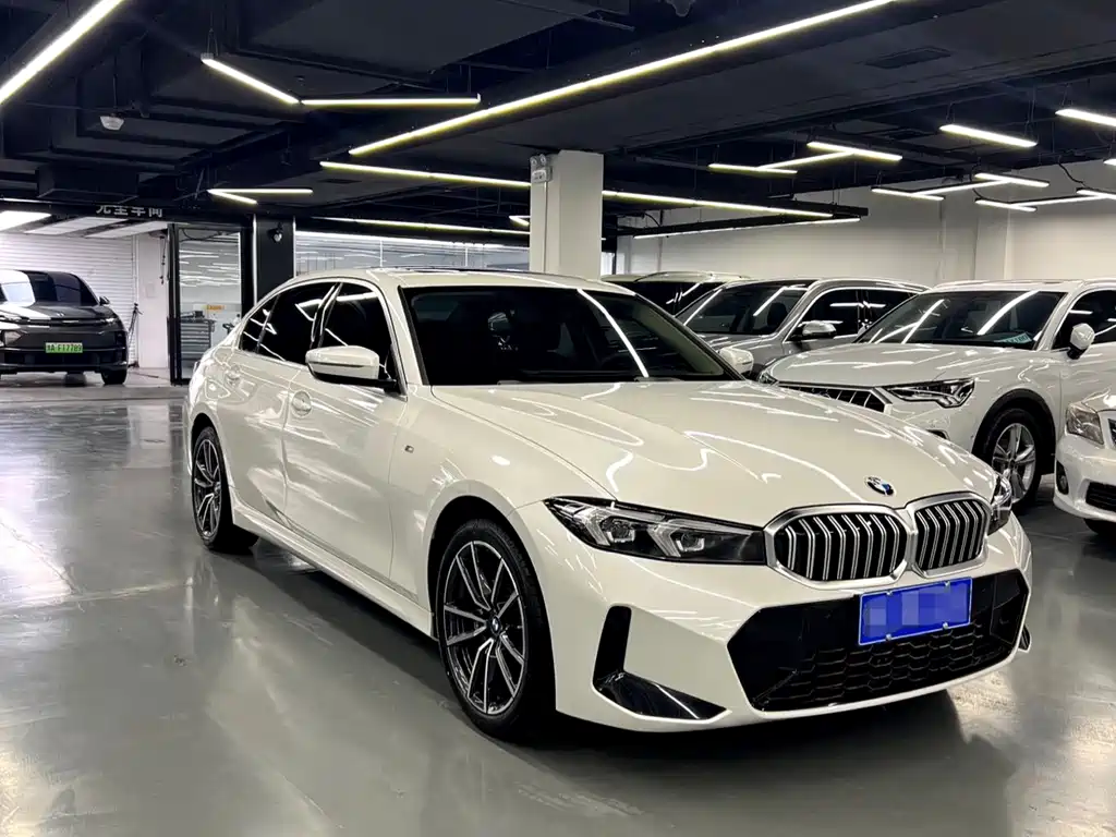 BMW 3 Series 2023