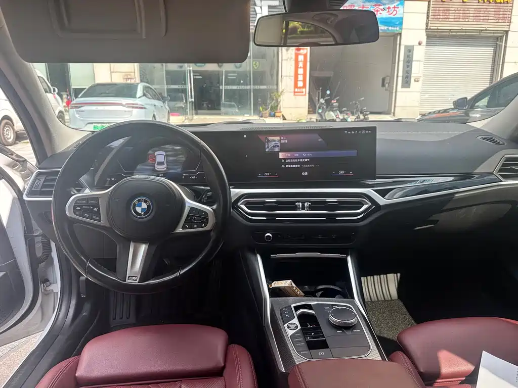 BMW i3 2023 — фото 8