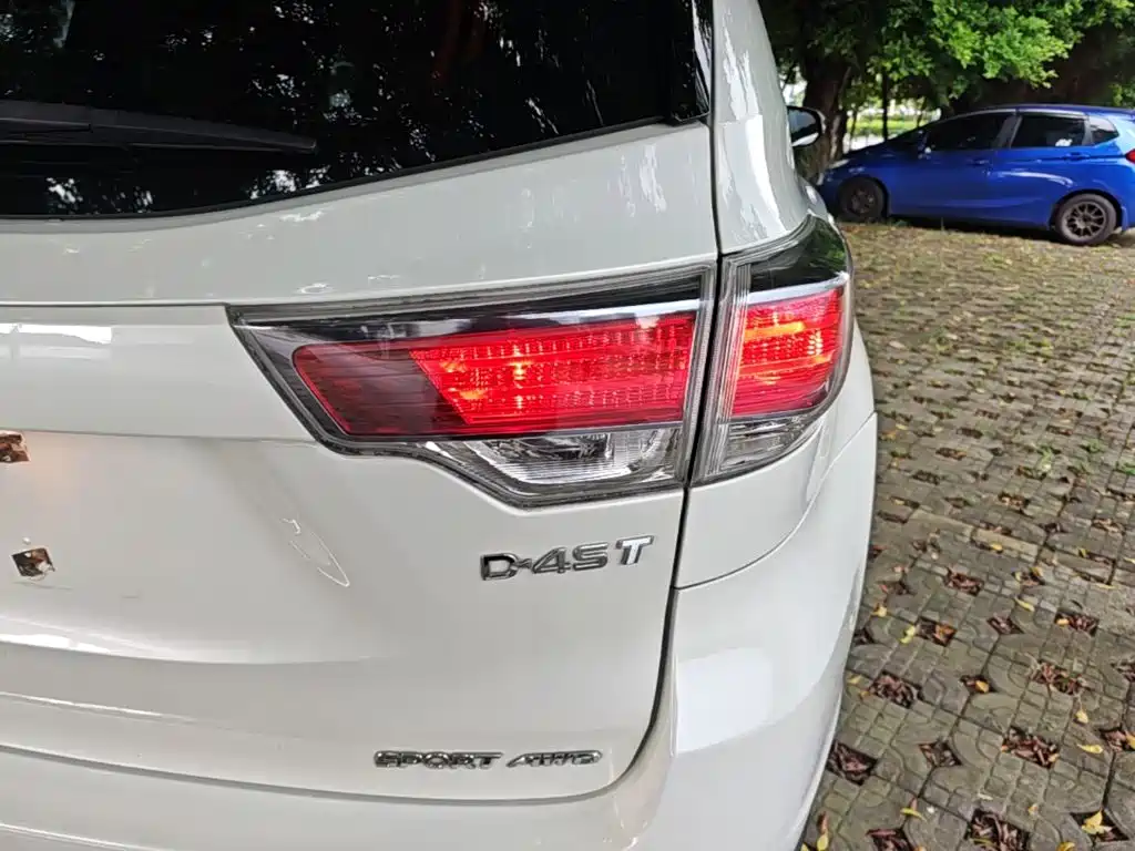 Toyota Highlander 2015 — фото 8