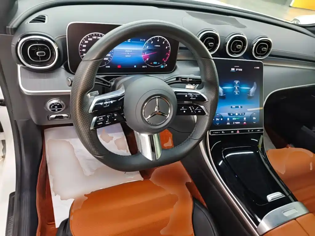 Mercedes-Benz C-Class 2022 — фото 10