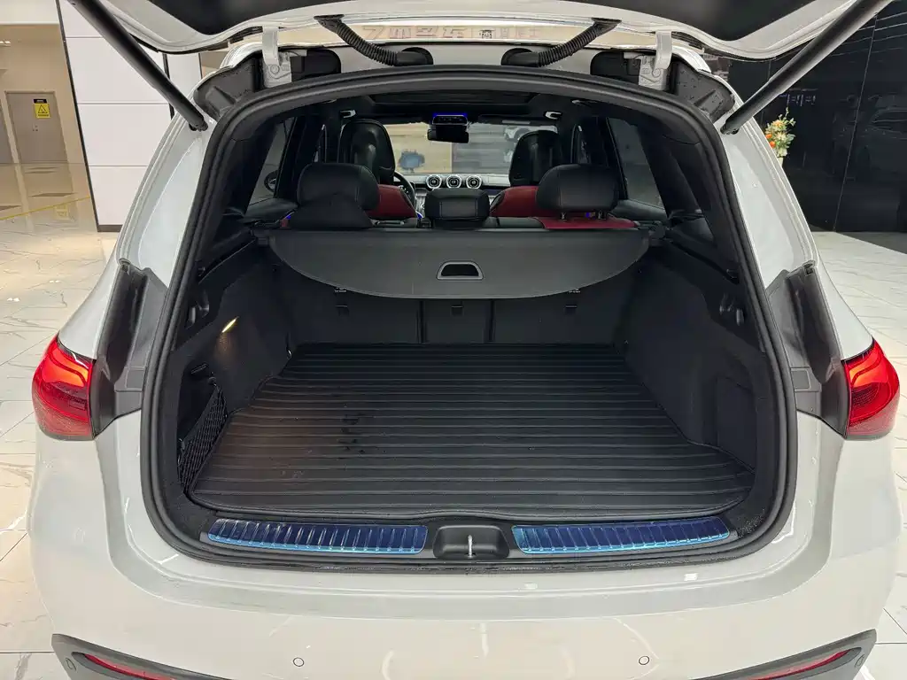 Mercedes-Benz GLC 2023 — фото 12