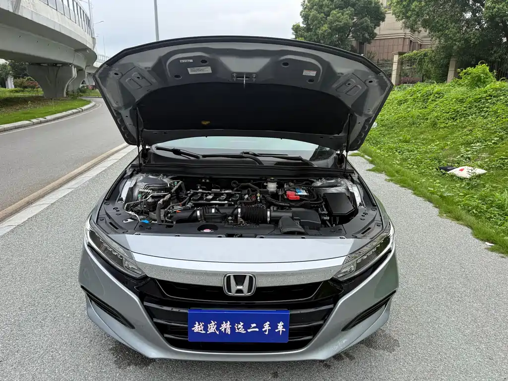 Honda Accord 2020 — фото 19