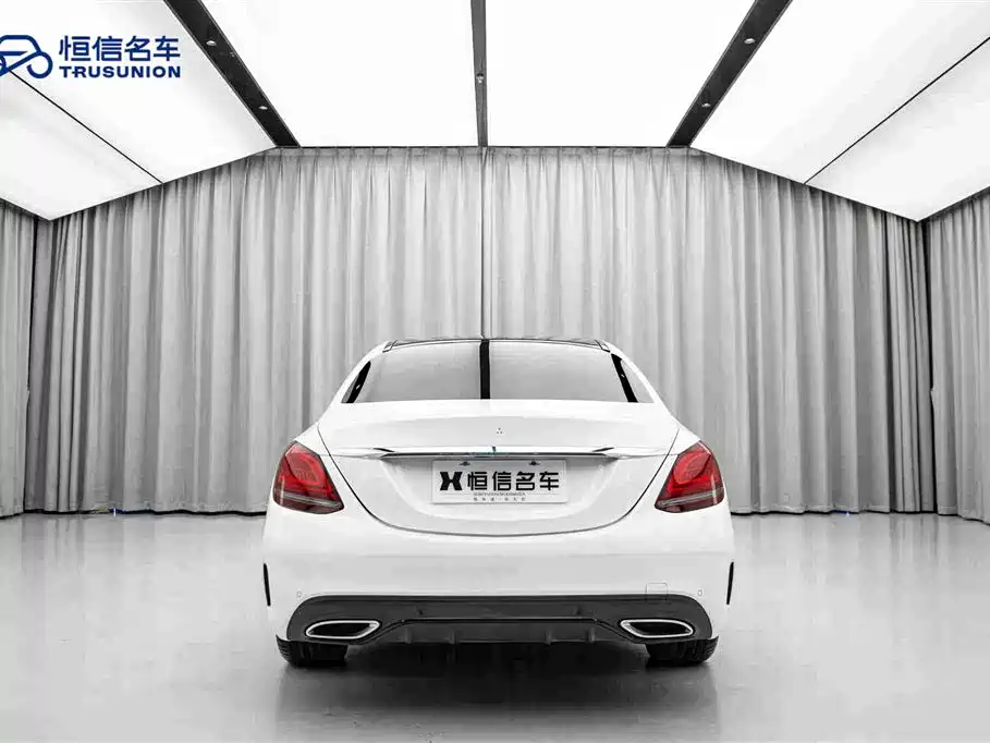 Mercedes-Benz C-Class 2021