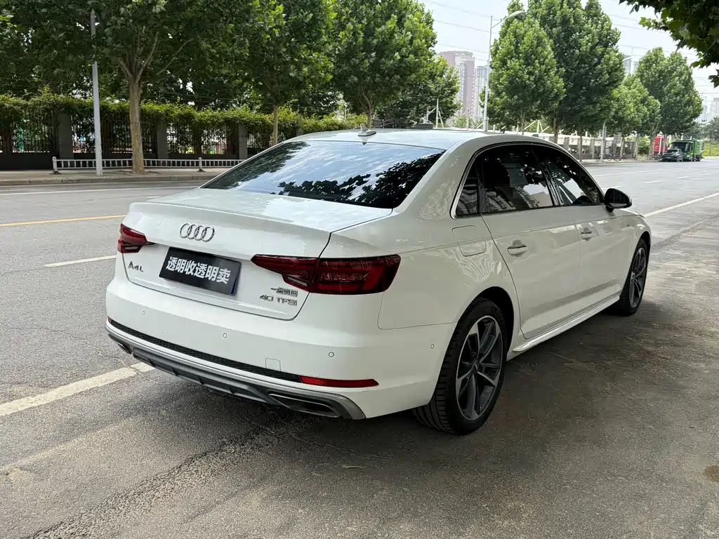 Audi A4L 2019 — фото 10