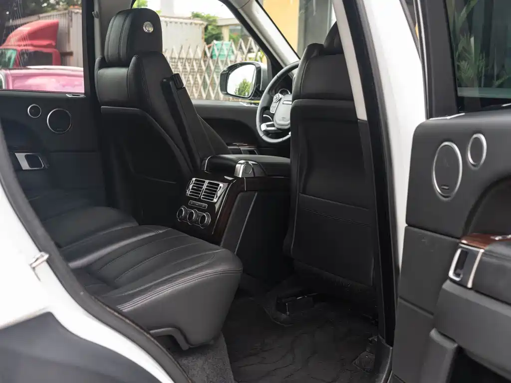 Land Rover Range Rover 2015 — фото 25