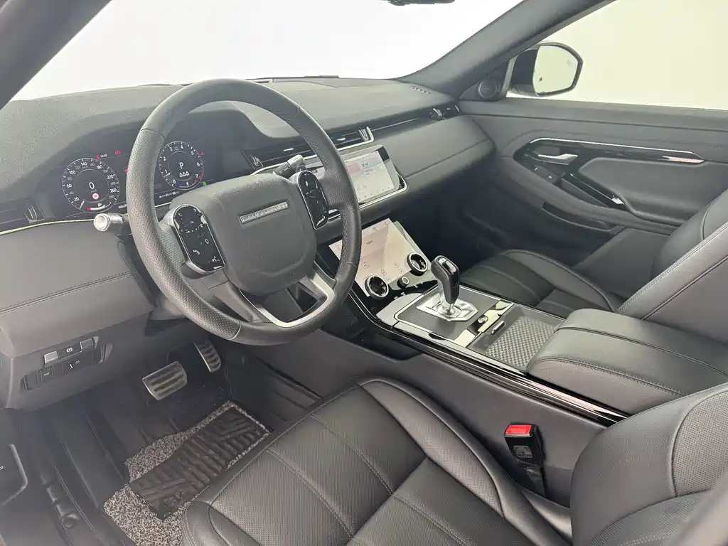 Land Rover Evoque 2021 — фото 6