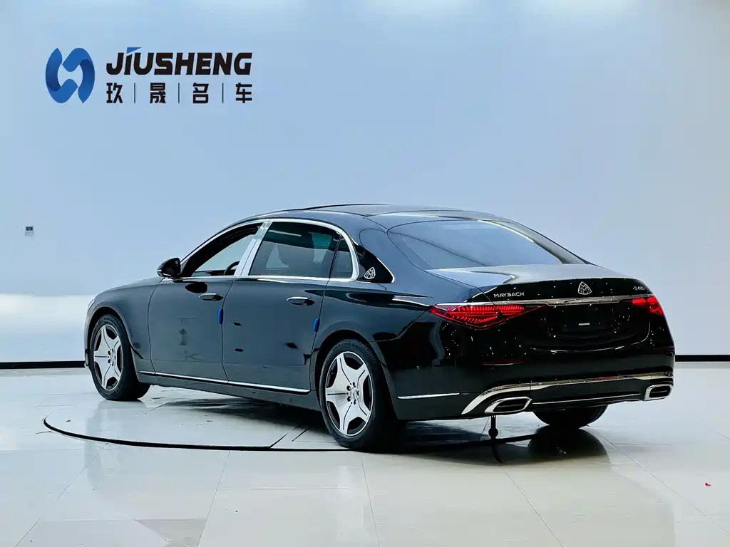 Mercedes-Benz S-Class 2024