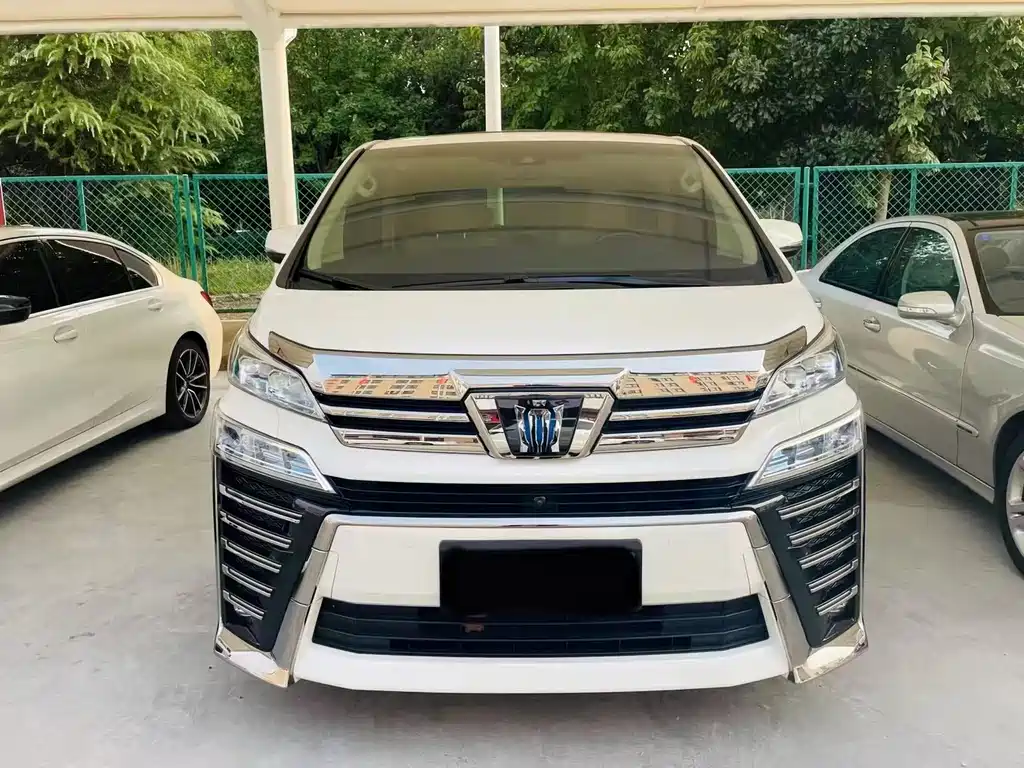 Toyota Vellfire 2022