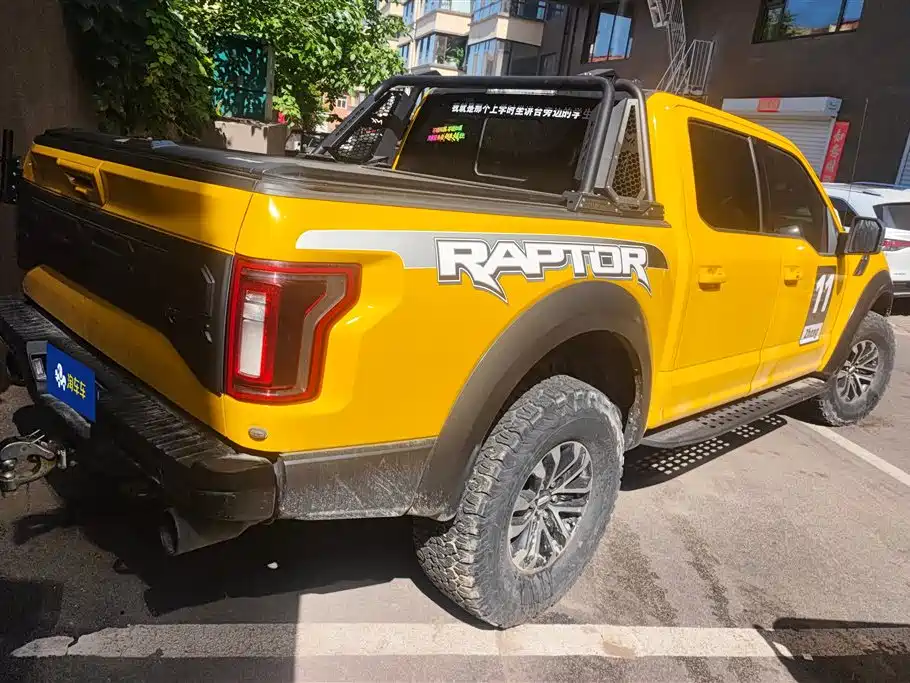 Ford F-150 Raptor 2019 — фото 3