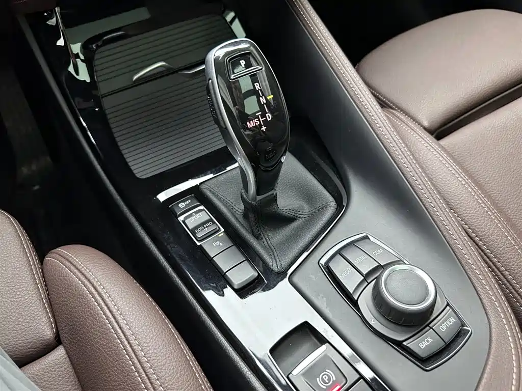 BMW X2 2020 — фото 12