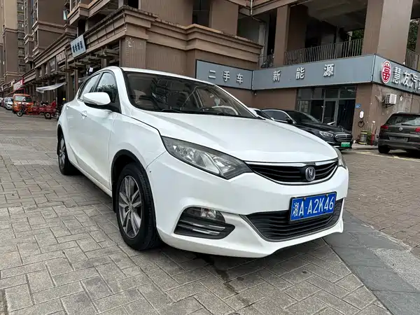 Changan Eado XT 2015