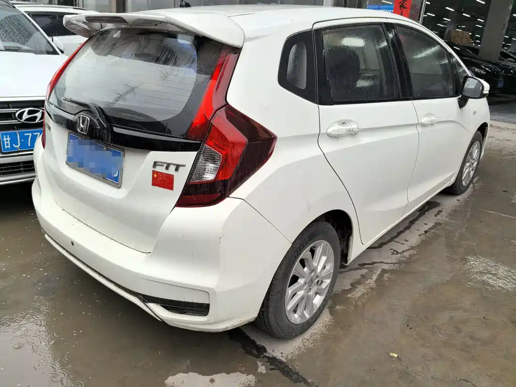 Honda Fit 2020 — фото 4