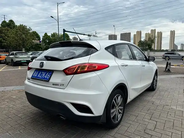 Changan Eado XT 2015