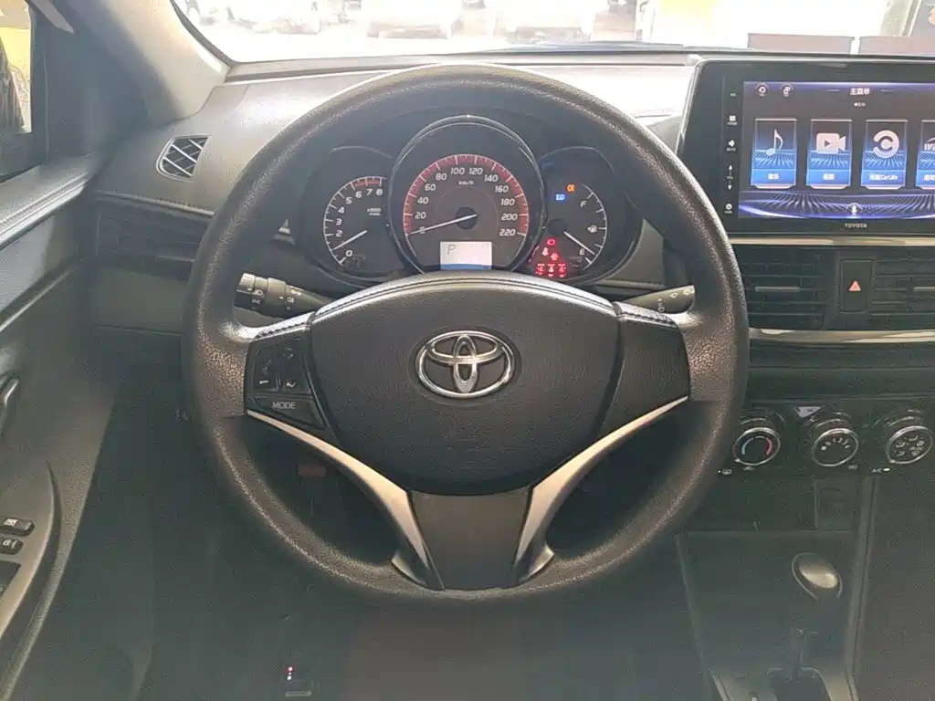 Toyota Vios 2021 — фото 11