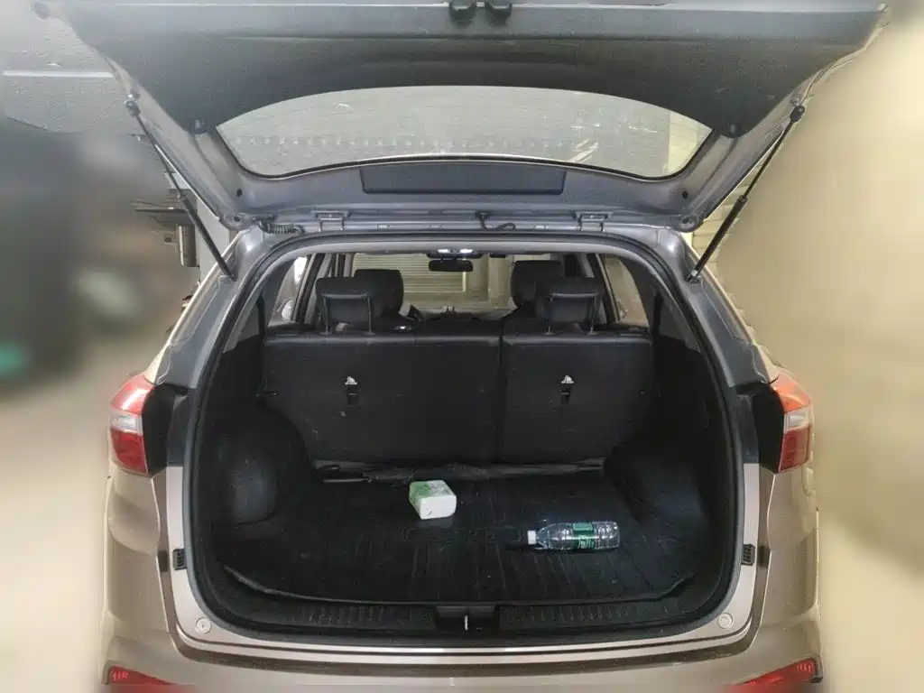 Hyundai ix25 2015 — фото 16