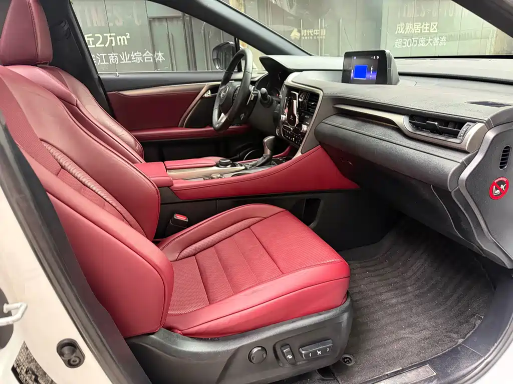 Lexus RX 2017 — фото 10