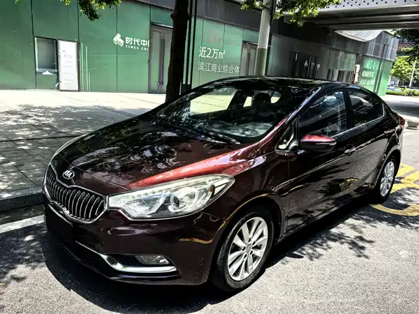 Kia K3 2012