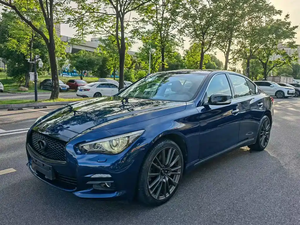 Infiniti Q50L 2016