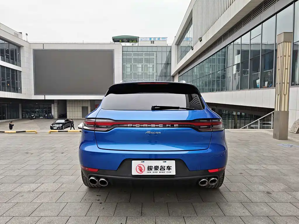 Porsche Macan 2020 — фото 27