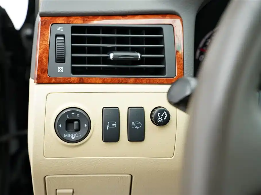 Toyota Crown 2007 — фото 18