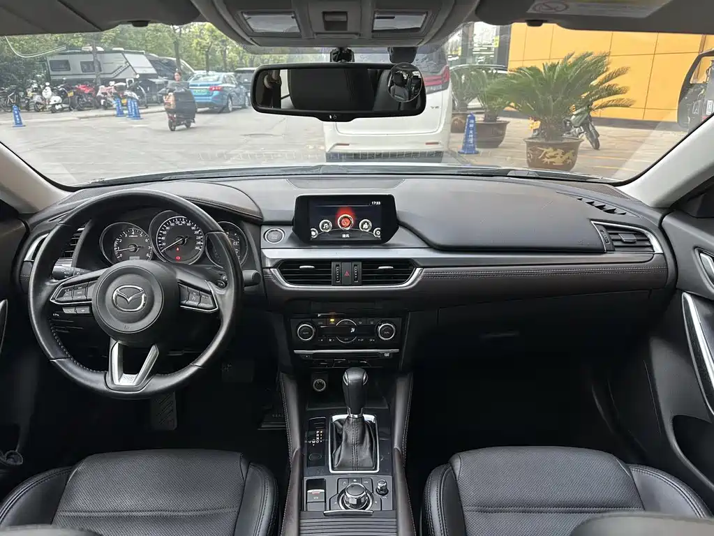 Mazda Atenza 2018 — фото 12