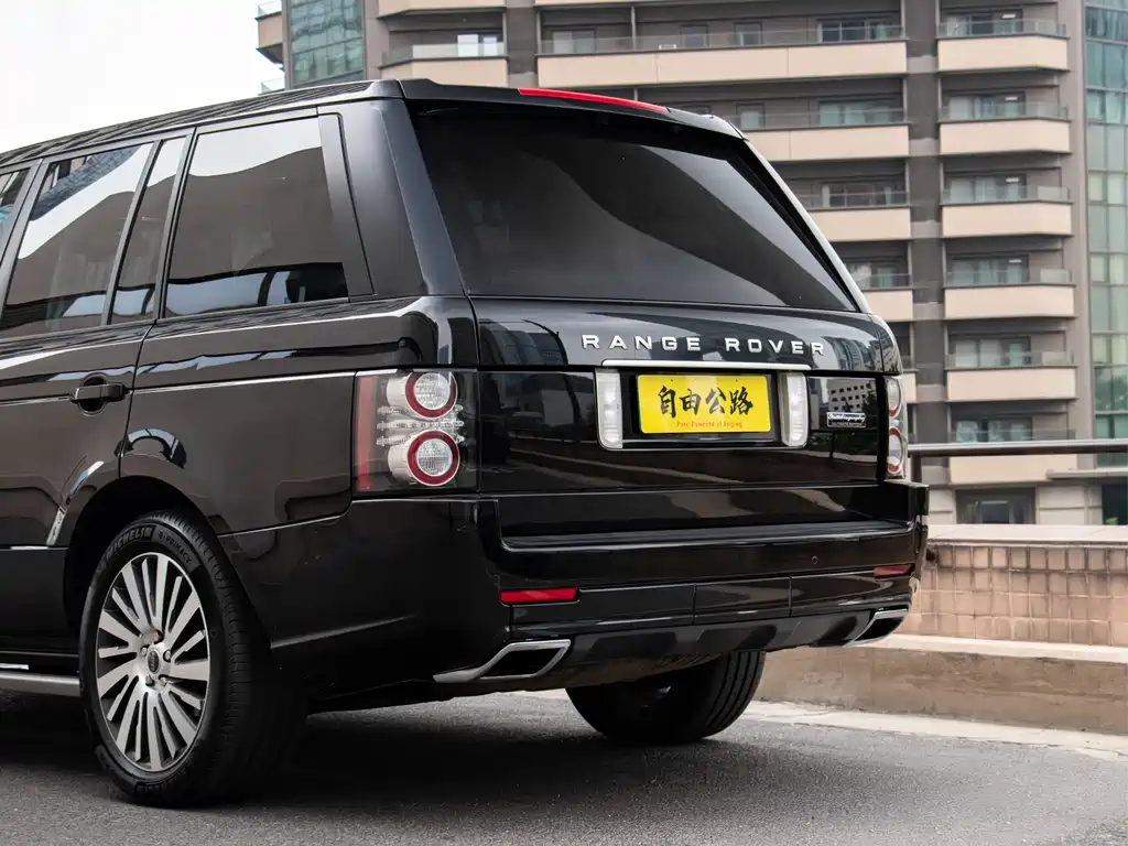 Land Rover Range Rover 2012 — фото 21