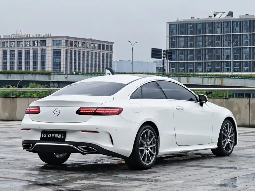 Mercedes-Benz E-Class 2023