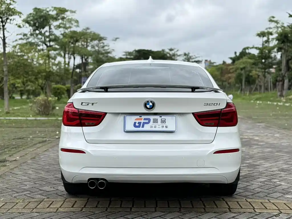BMW 3 Series GT 2018 — фото 5